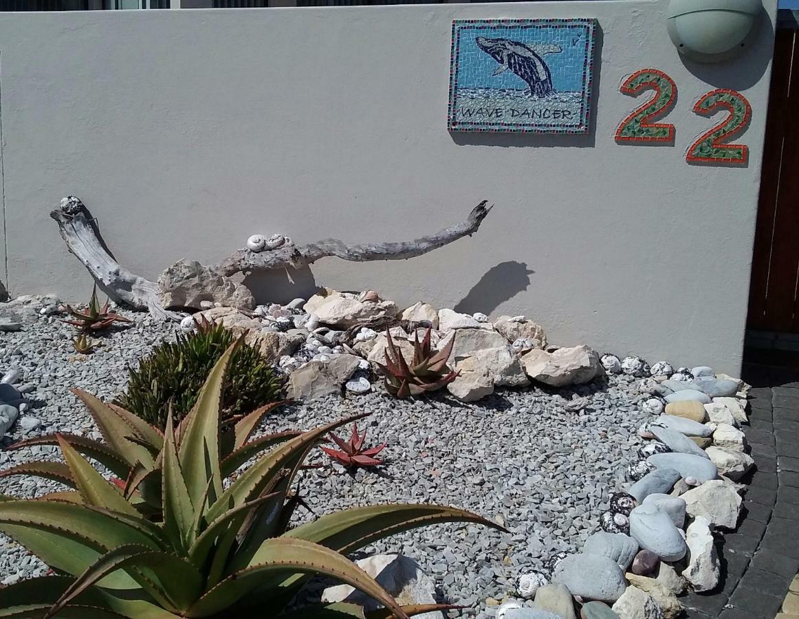 Bed and Breakfast Wave Dancer Gansbaai Exterior foto